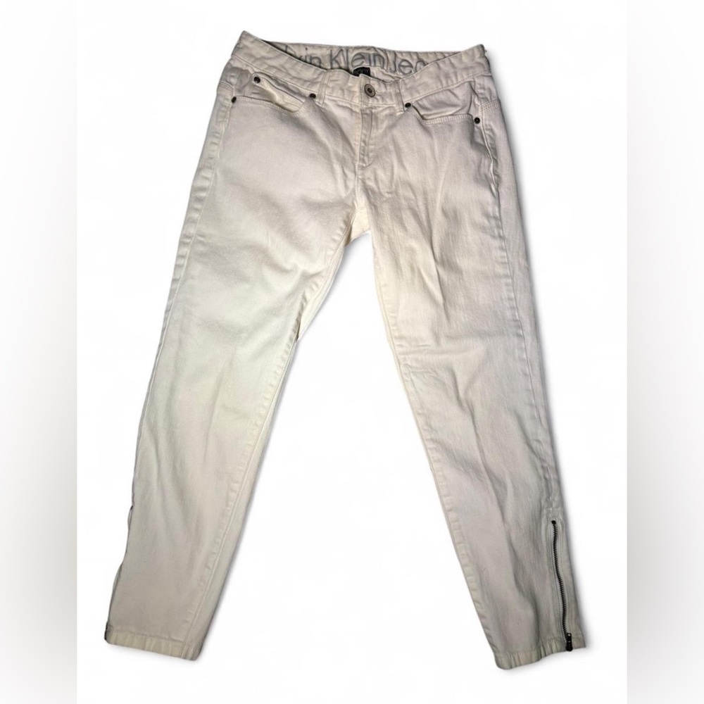 Calvin Klein Stylish Cream Pants with Zipper Detail